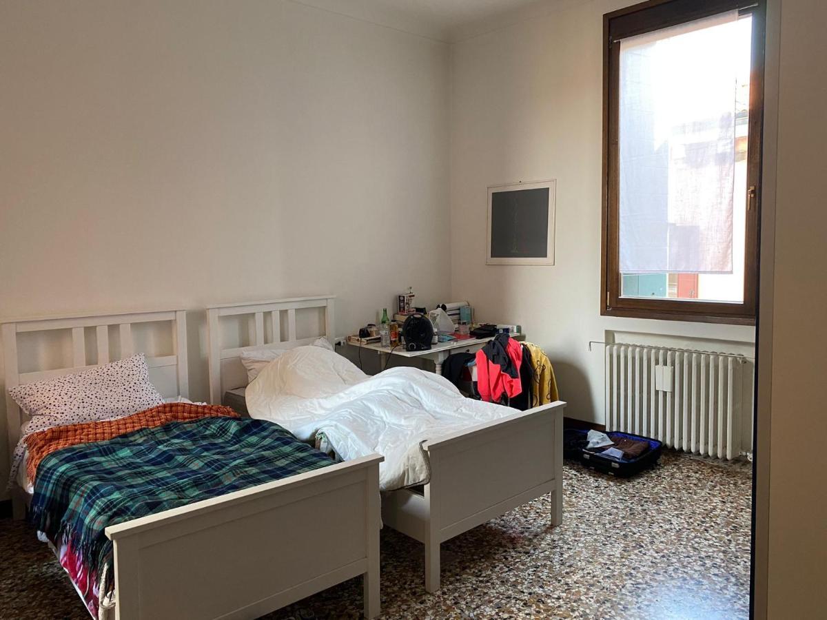 Appartement Al Centro Di 6 Posti Letto Venetië